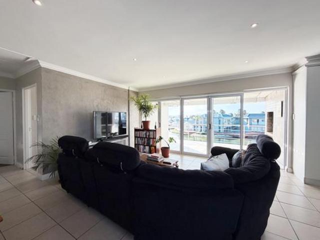 2 Bedroom Apartment in Marina Martinique