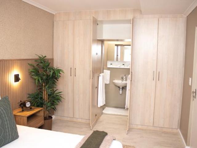 2 Bedroom Apartment in Melkbosstrand
