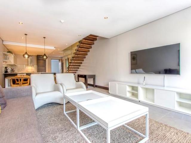 2 Bedroom Apartment in Melrose Arch