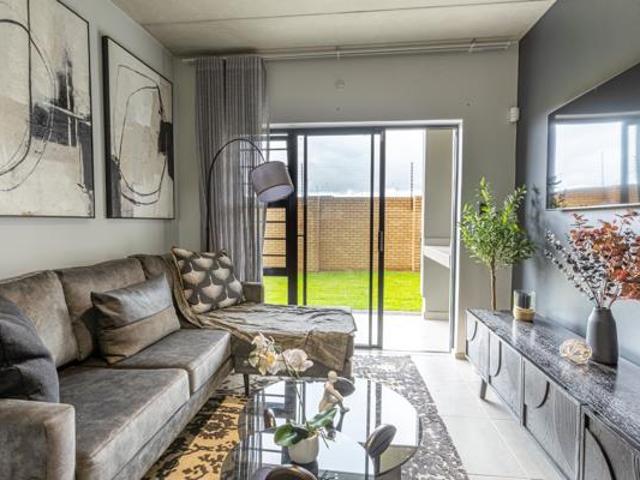 2 Bedroom Apartment in Menlyn
