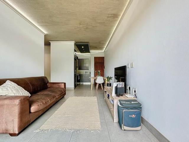 2 Bedroom Apartment in Menlo Park