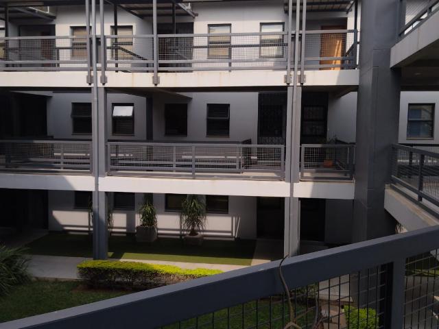 2 Bedroom Apartment in Menlo Park