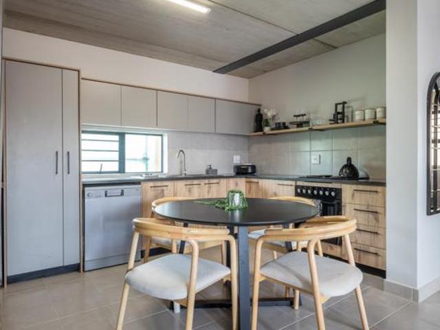 2 Bedroom Apartment in Meyerspark