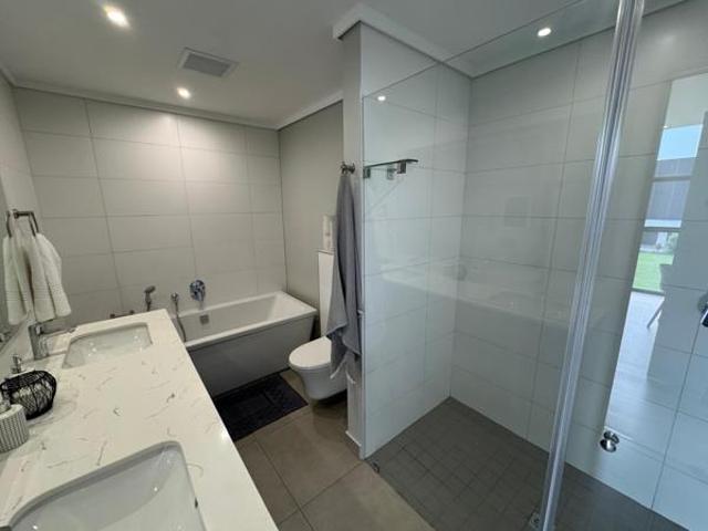 2 Bedroom Apartment in Midfield Estate