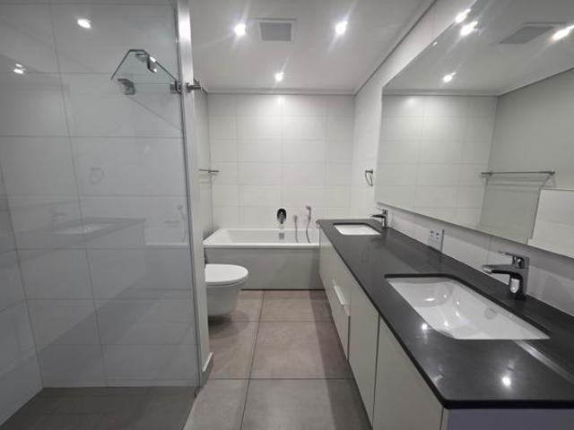 2 Bedroom Apartment in Midfield Estate