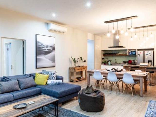 2 Bedroom Apartment in Midfield Estate