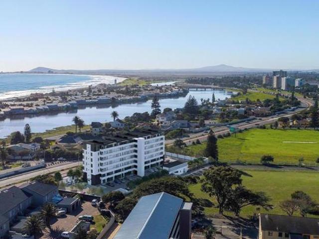 2 Bedroom Apartment in Milnerton Central