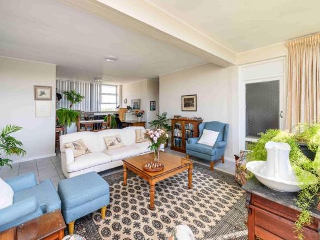 2 Bedroom Apartment in Milnerton Central