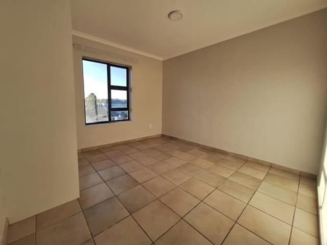 2 Bedroom Apartment in Milnerton Ridge