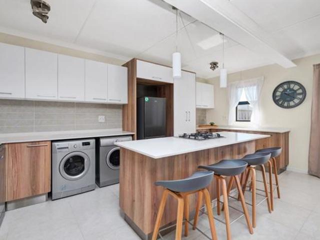 2 Bedroom Apartment in Modderfontein