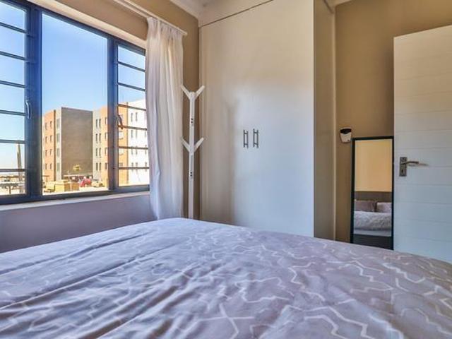 2 Bedroom Apartment in Moffat View