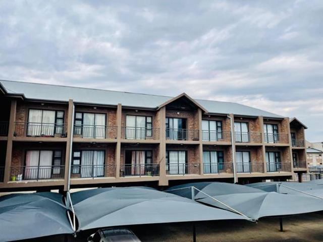 2 Bedroom Apartment in Mooivallei Park