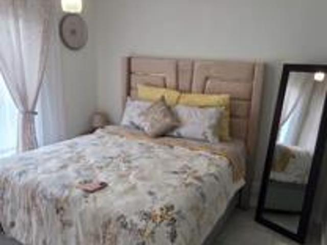 2 Bedroom Apartment in Mooikloof Ridge