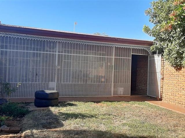 2 Bedroom Apartment in Mookgophong Naboomspruit