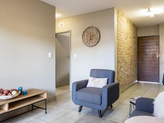 2 Bedroom Apartment in Monavoni