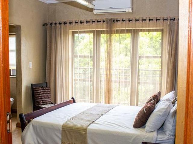 2 Bedroom Apartment in Mondeor