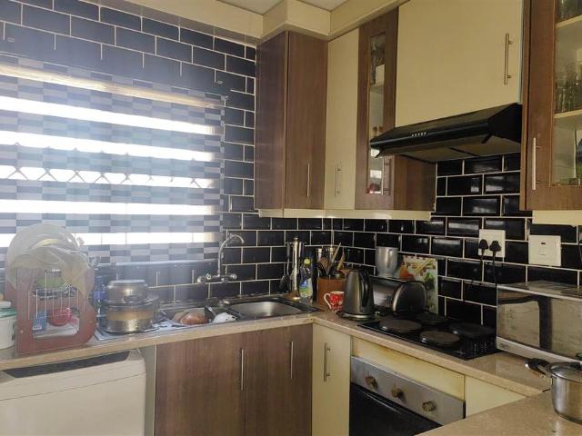 2 Bedroom Apartment in Mondeor
