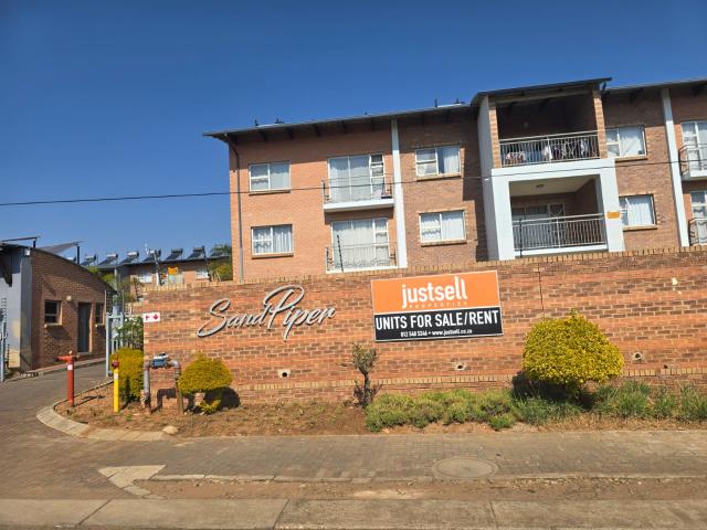 2 Bedroom Apartment in Montana Park