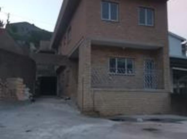 2 Bedroom Apartment in Montford
