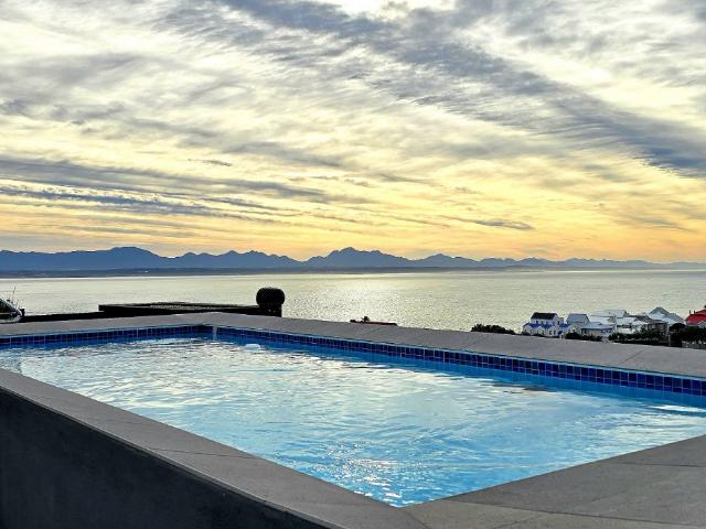 2 Bedroom Apartment in Mossel Bay