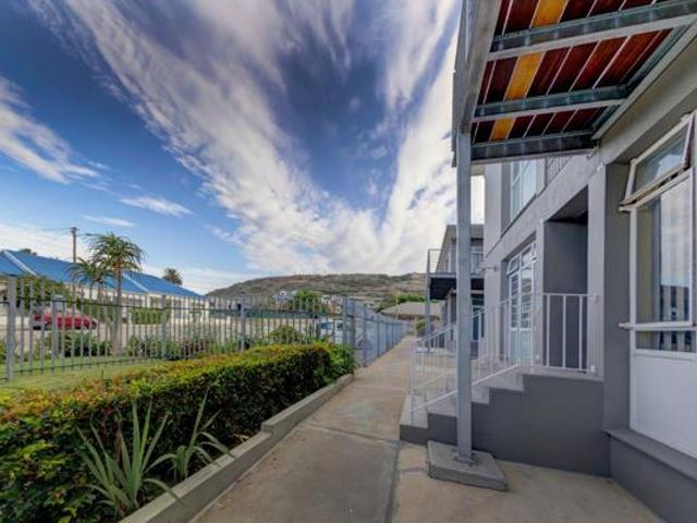 2 Bedroom Apartment in Mossel Bay Central