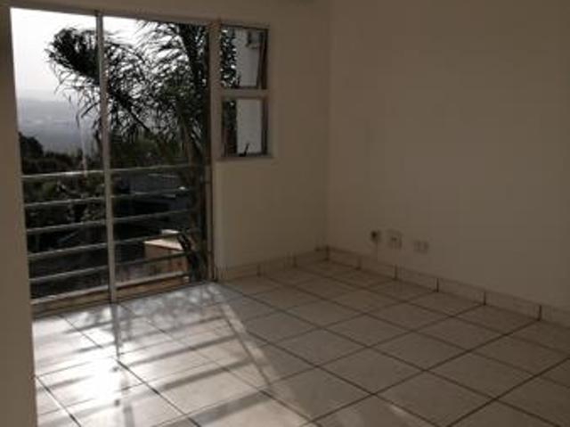 2 Bedroom Apartment in Morningside