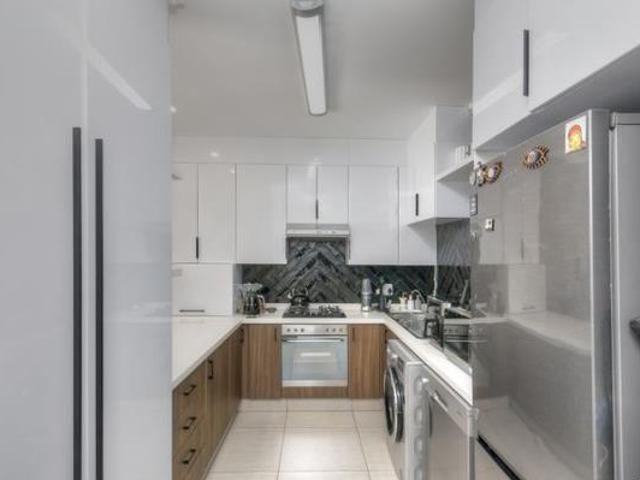 2 Bedroom Apartment in Morningside
