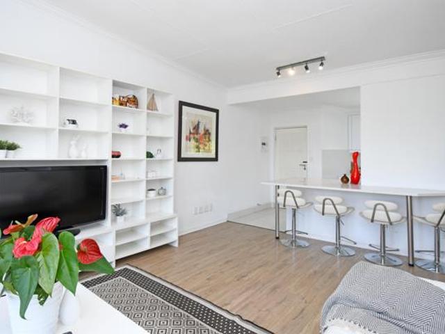 2 Bedroom Apartment in Morningside