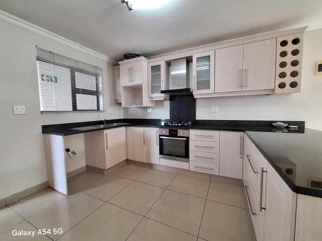 2 Bedroom Apartment in Morningside