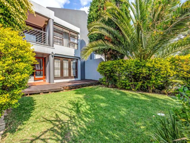 2 Bedroom Apartment in Morningside
