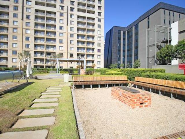 2 Bedroom Apartment in Morningside