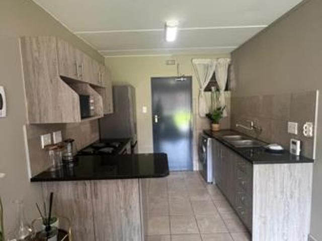 2 Bedroom Apartment in Moreleta Park