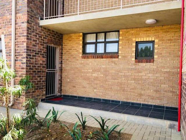 2 Bedroom Apartment in Moreleta Park