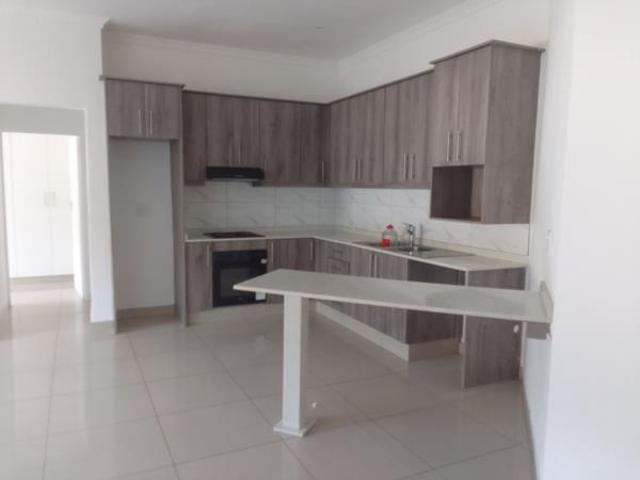 2 Bedroom Apartment in Mount View