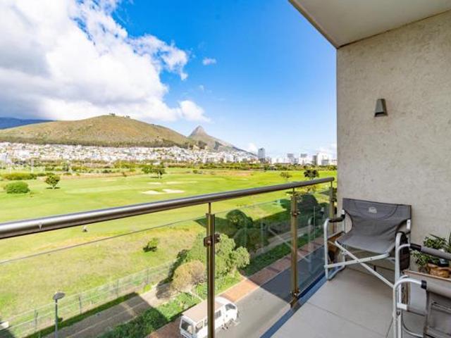 2 Bedroom Apartment in Mouille Point