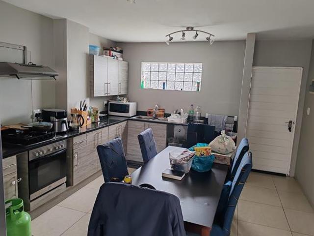 2 Bedroom Apartment in Nahoon Valley Park