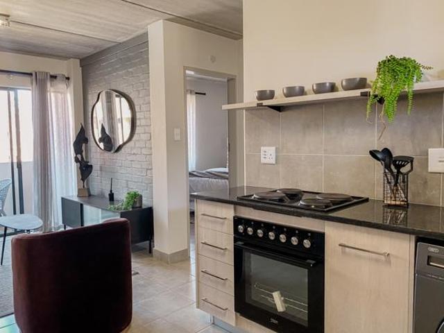 2 Bedroom Apartment in Naturena