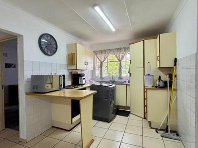 2 Bedroom Apartment in Nelspruit Ext 13