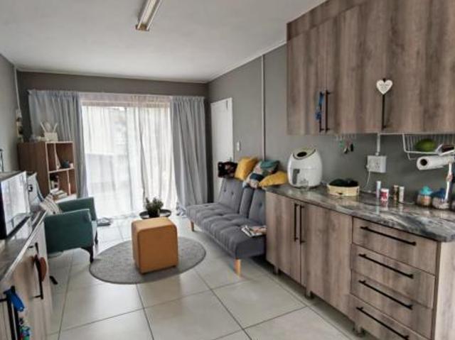 2 Bedroom Apartment in Nelspruit Ext 37