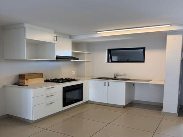 2 Bedroom Apartment in New Town Centre Gateway