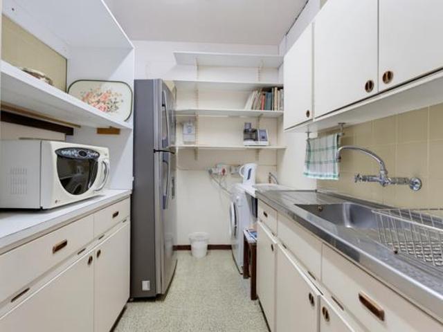 2 Bedroom Apartment in Newlands