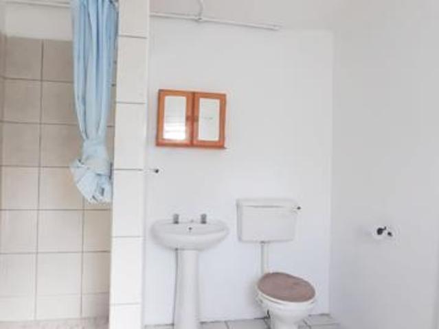 2 Bedroom Apartment in Newton Park