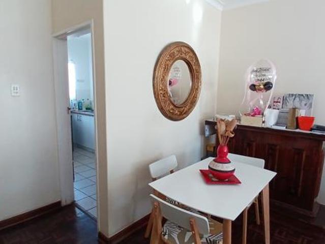 2 Bedroom Apartment in Newton Park
