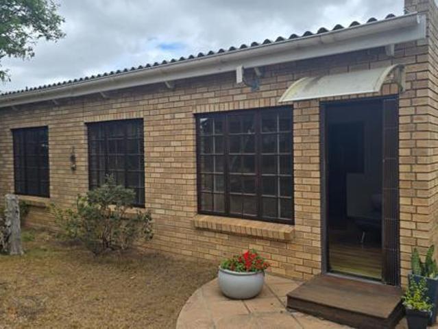 2 Bedroom Apartment in Newton Park