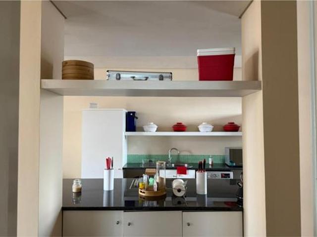 2 Bedroom Apartment in Newtown