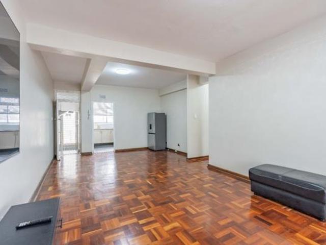 2 Bedroom Apartment in North Beach