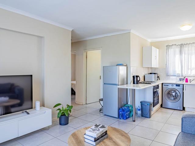 2 Bedroom Apartment in Northcliff