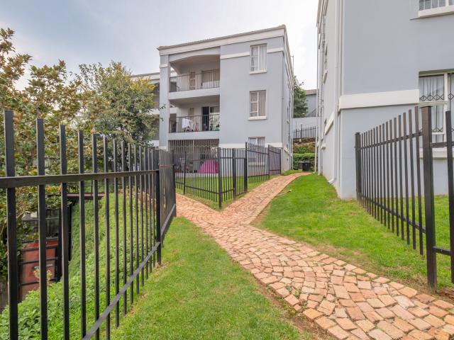 2 Bedroom Apartment in Northcliff