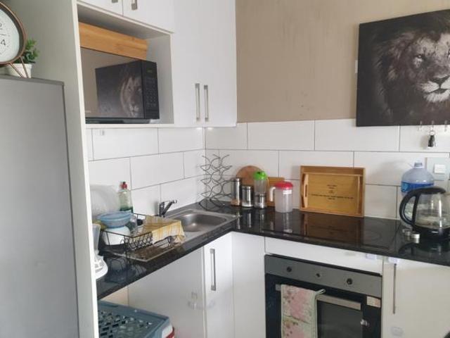 2 Bedroom Apartment in Oak Glen