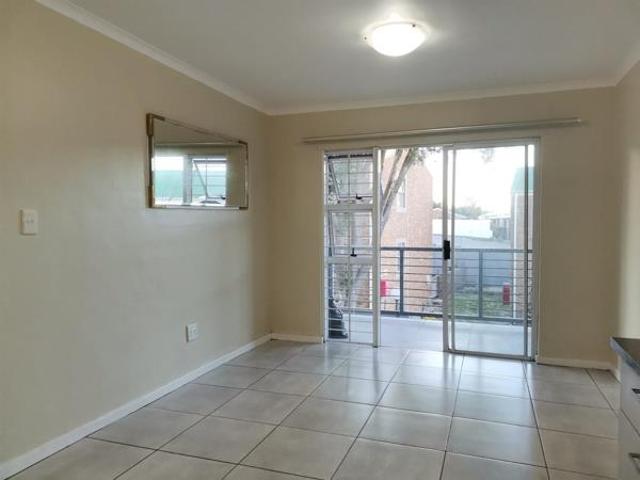 2 Bedroom Apartment in Oak Glen